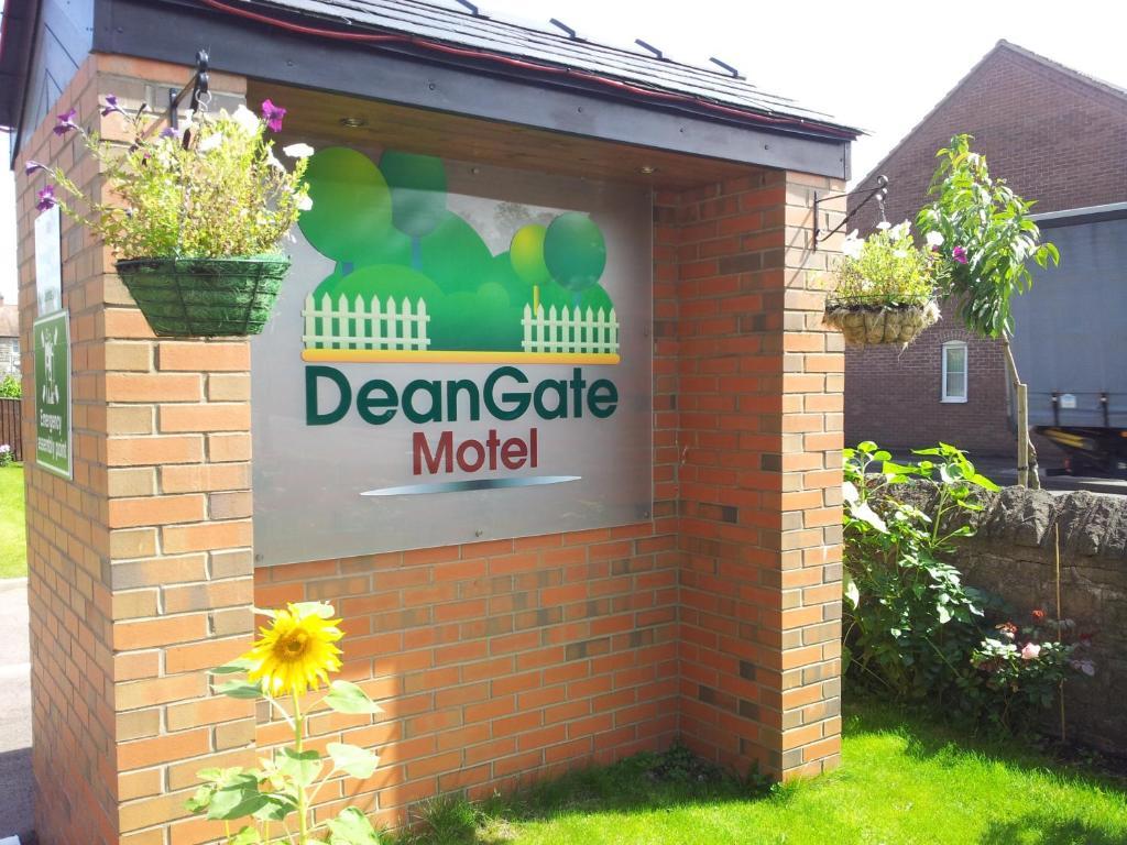 Deangate Motel Lydney Exterior foto